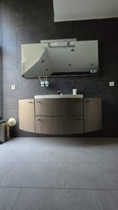 Lees meer over het artikel Keukenwrappen in Kranenburg: Een Strakke Transformatie met Houtlook Folies