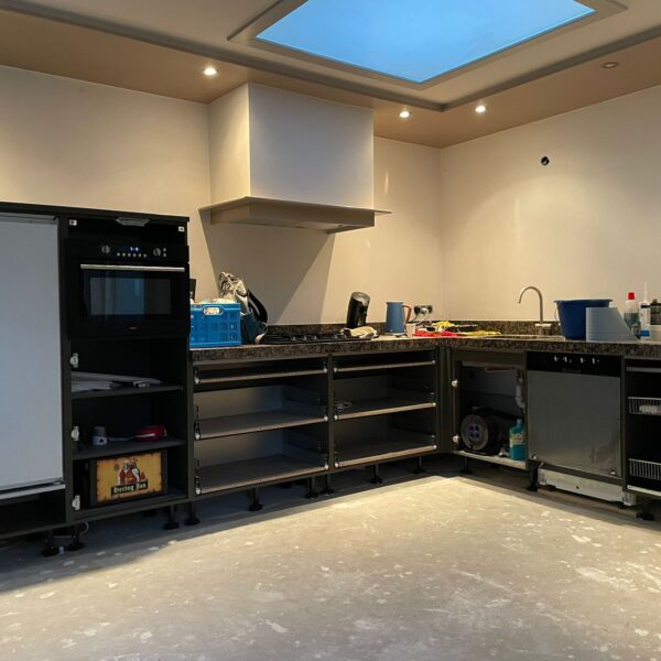 WhatsApp Image 2025-10-22 at 08.21.35